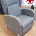 Poltrona Alzapersona Con 2 Motori Nadira in Ecopelle Rosso