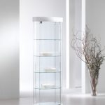 Vetrina Ovale Piccola in Ecopelle con Cristallo Temperato (65 x 44 x h 190 cm) Colore Bianco