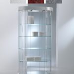 Vetrina Ovale Grande in Ecopelle con Cristalli Temperati (97 x 56 x h 190 cm) Colore Cromo