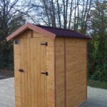 casetta a pannelli 16 mm, con pavimento e WC a secco1,40 X 1,90 m