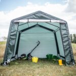 Casetta in polietilene rinforzato, colore verde esterno, bianco interno 3,0 x 3,0 x h2,40 m