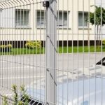 Palo Tubolare Grigio Chiaro 50x50 mm - Altezza Palo 235 cm - Completo di 3 Piastrine - a cementare