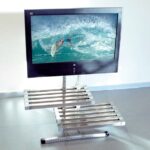 PORTA MONITOR MEDIO CON PIANI MULTIFUNZIONALI IN ACCIAIO INOX