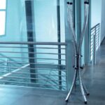 PORTA ABITI  IN ACCIAIO INOX