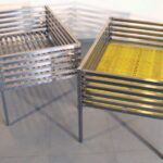 BANCARELLA PROMOZIONALE ACCIAIO INOX CON RIPIANO IN PLASTICA