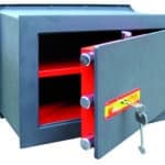 Utilia TOP Security CASSAFORTE DA MURO Chiusura con chiave mm. 420x200x280 h