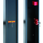 Utilia Security ARMADIO PORTAFUCILI 2 Posti mm.250x210x1250 h