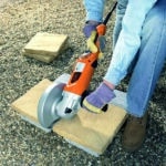 Black+Decker SMERIGLIATRICE ANGOLARE KG2000-QS 230 mm. 2.000 W - immagine 3