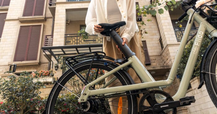 fiido-c700-bici-elettrica-dettaglio-sella-regolabile