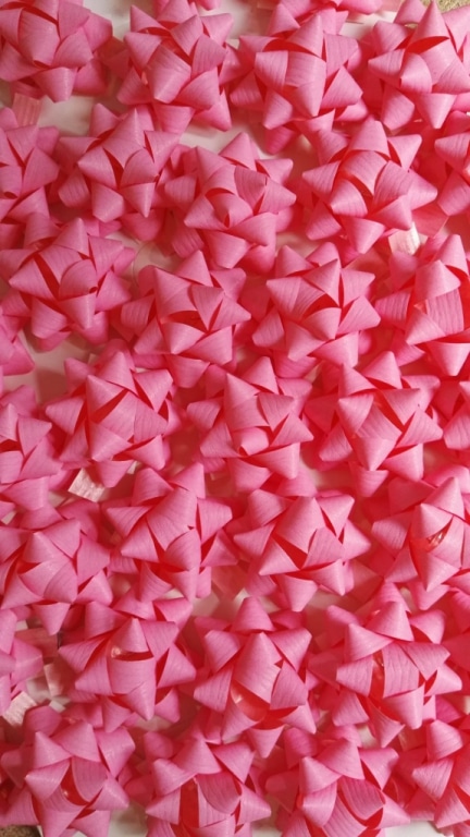 zoom_13058-0-5c114652.jpg COCCARDE STELLE MAT COLOR - SPESSORE NASTRO mm 10 - COLORE ROSA - conf. 100 pz - immagine 1