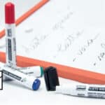 MARKER PER LAVAGNA PUNTA 2 MM CONF. 10 PZ 3 COLORI