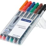 PENNARELLI INDELEBILI-COLORI ASSORTITI - STAEDTLER LUMOCOLOR 317 WP6 - PUNTA (M) MEDIA 1 mm - Conf. 6 pz