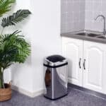 Elegante Bidone pattumiera In acciaio inox con sensore elettronico di apertura 30L - immagine 2