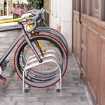 Rastrelliera Portabiciclette Parcheggio per 3 Biciclette Tubi d'acciaio - immagine 2
