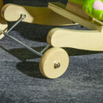 Cavallo a Dondolo con Ruote, Cavalluccio a Dondolo a Forma di Drago per Bambini 18-36 Mesi, in Legno e Peluche Verde - immagine 9