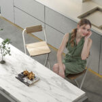 Set 2 Sgabelli da Bar Pieghevoli con Poggiapiedi, in Legno e Acciaio, 37x45x87 cm, Legno - immagine 7