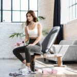 Set 2 Manubri Pesi Quadrati e Antiscivolo da 5 kg con Piastre Rimovibili, in Acciaio e ABS, 32x9x9 cm, Rosa - immagine 2