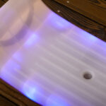 Altalena per Bambini 9-36 Mesi in PP e PE con Corda Regolabile e Luci LED, 39x16,5x120-180 cm, Bianco - immagine 9