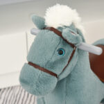 Cavallo a Dondolo per Bambini in Peluche e Legno con Suoni e Orsetto Incluso, per Bimbi da 18-36 Mesi, 65x26x55cm, Blu - immagine 8