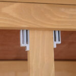 Casetta da Giardino Legno con Porta Doppia, Mensole e Finestre, 127,5x50x164cm - immagine 9