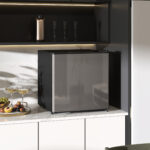 Mini Frigorifero da 46L con Scomparto per Ghiaccio, Porta Reversibile, Temperatura Regolabile, Argento - immagine 2