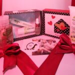 Love Box ( Crema viso, contorno occhi, lucidalabbra, siero viso, acqua micellare)