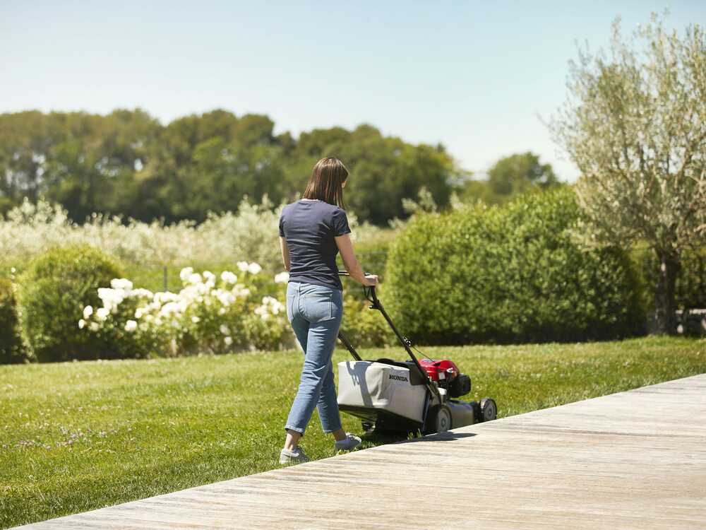 Rasaerba motore serie IZY HRG 416 PK - immagine 6