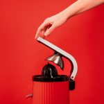 Spremiagrumi elettrici a braccio Spremiagrumi manuale Xqueeze RetroJuice 600 Red - immagine 2