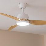 Ventilatori da soffitto con luce EnergySilence Aero 5250 LightWood - immagine 2