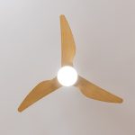 Ventilatori da soffitto con luce EnergySilence Aero 5250 LightWood - immagine 3