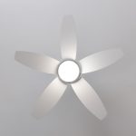 Ventilatori da soffitto con luce EnergySilence Aero 4200 Black&LightWood - immagine 4