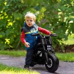 Moto Elettrica per Bambini 3-5 Anni in PP e Metallo con Rotelle, Clacson e Musica, 86x44x58 cm, Nera - immagine 2