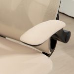 Sedia da Ufficio con Braccioli Ribaltabili, Altezza Regolabile e Schienale Inclinabile, Beige - immagine 9