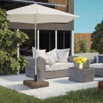 Base per Ombrellone da Giardino Riempibile con Maniglia in HDPE e Acciaio, 49x49x36.5 cm, Marrone - immagine 2
