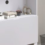 Scrivania Pieghevole con Libreria a 4 Ripiani, 2 Ruote e Foro Passacavi, 80x69x155 cm, Bianco - immagine 9