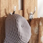 Mobile Appendiabiti 3 in 1 con Scarpiera e Specchio, Ganci e Cassetti, in Legno, 90x24x177 cm, Bianco e Noce - immagine 9