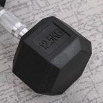 Manubrio da 12.5 kg Esagonale Singolo con Impugnatura Zigrinata Antiscivolo, Nero - immagine 8